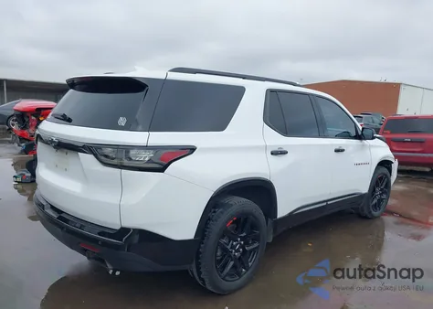 2018 Chevrolet Traverse Premier z USA, uszkodzony, nr VIN 1GNERKKW0JJ262418